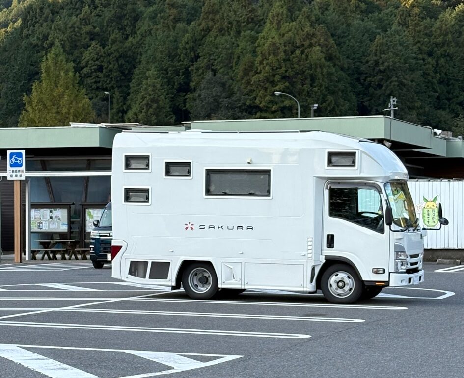 なおじの愛車、サクラ